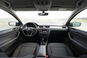 test-drive-seat-toledo-tsi-2016-36